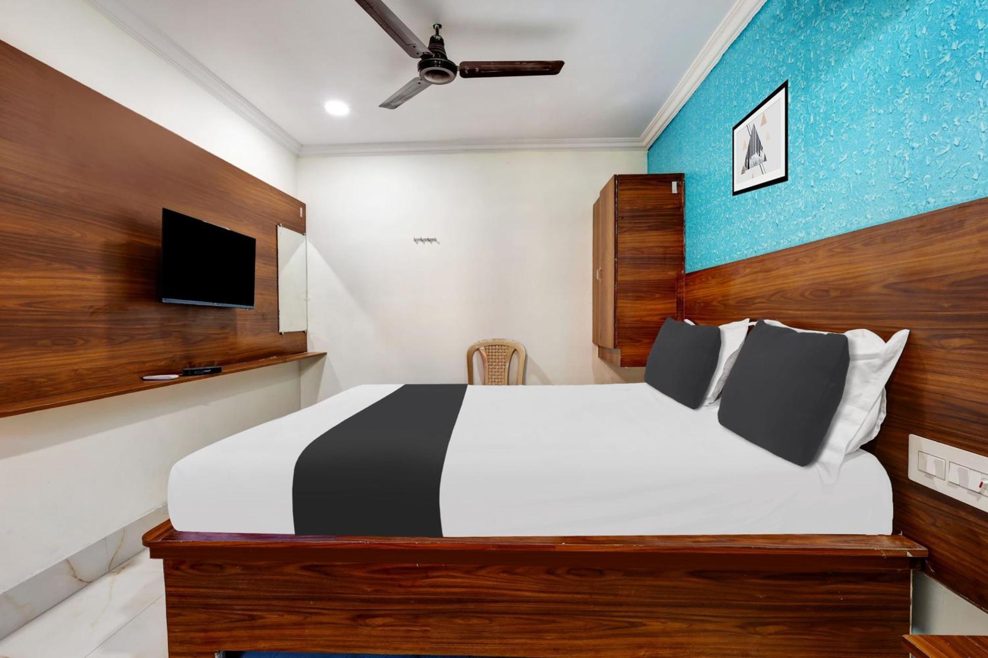 Hotel O Gangothri Lodge Visakhapatnam Extérieur photo